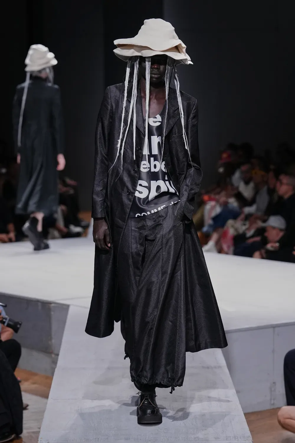 cdg homme plus 27ss 47
