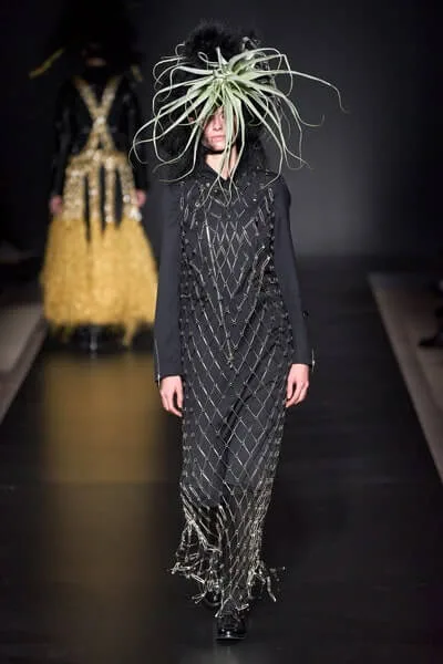 ノワールケイニノミヤ 2020秋冬 LOOK 13