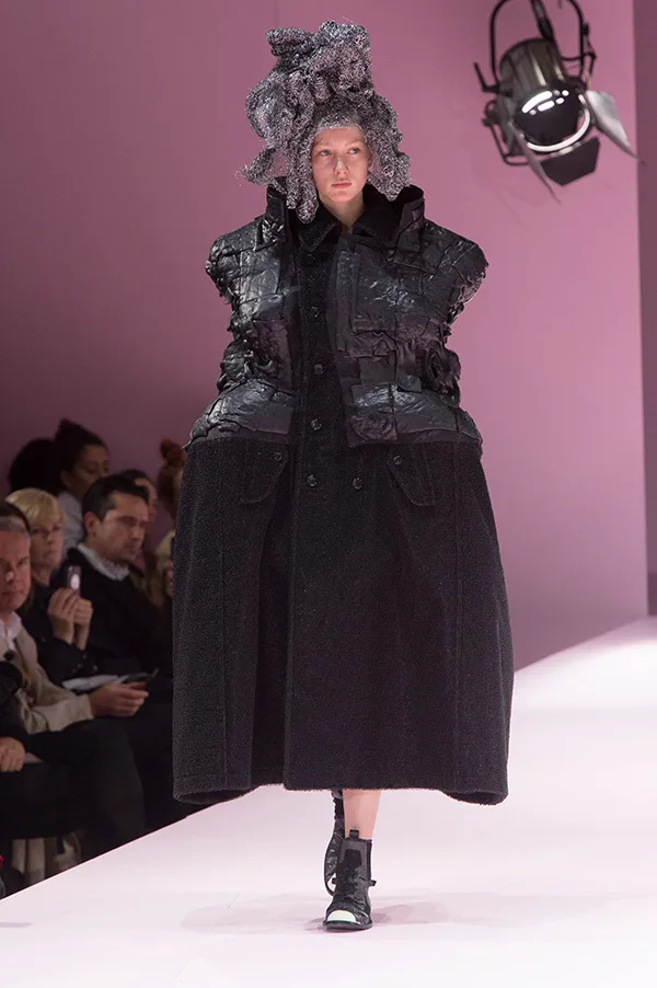 コムデギャルソン 2017秋冬 LOOK 17