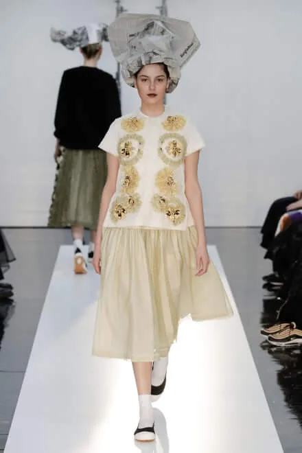 トリココムデギャルソン 2019秋冬 LOOK 4