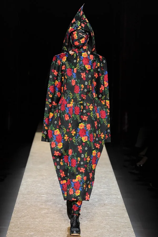 コムデギャルソン 2012秋冬 LOOK 22