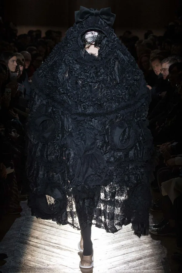 コムデギャルソン 2015秋冬 LOOK 18