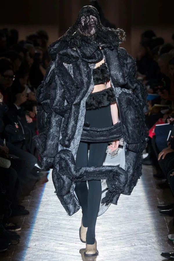 コムデギャルソン 2015秋冬 LOOK 7