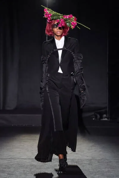 ノワールケイニノミヤ 2019秋冬 LOOK 8