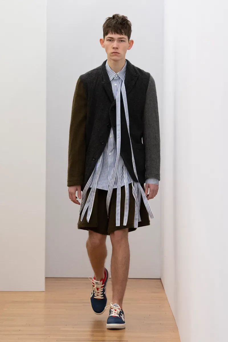 コムデギャルソンシャツ 2023年秋冬 LOOK 22