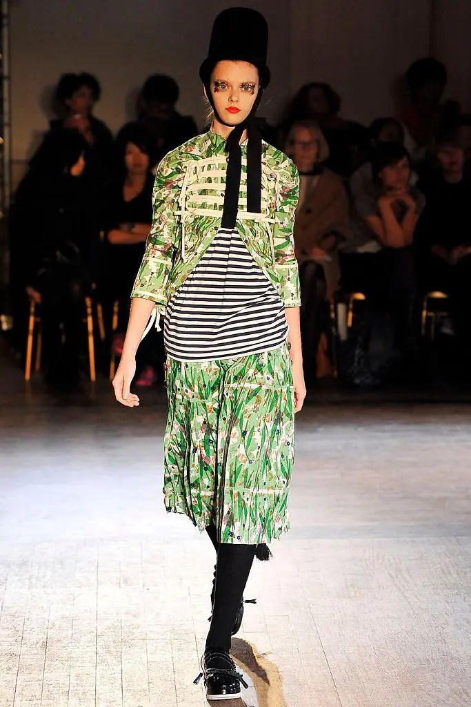 タオ 2009年春夏 LOOK 26