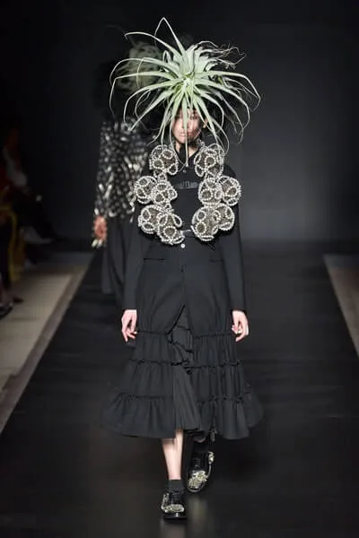 ノワールケイニノミヤ 2020秋冬 LOOK 15