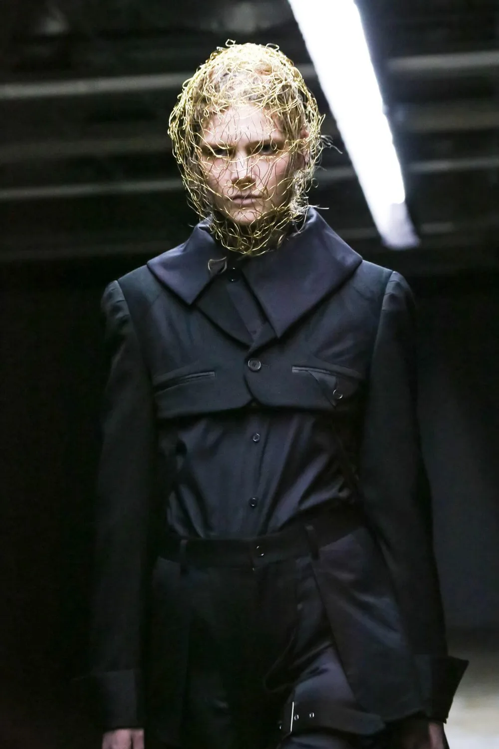 ノワールケイニノミヤ 2022年秋冬 LOOK 10 / VIEW 2