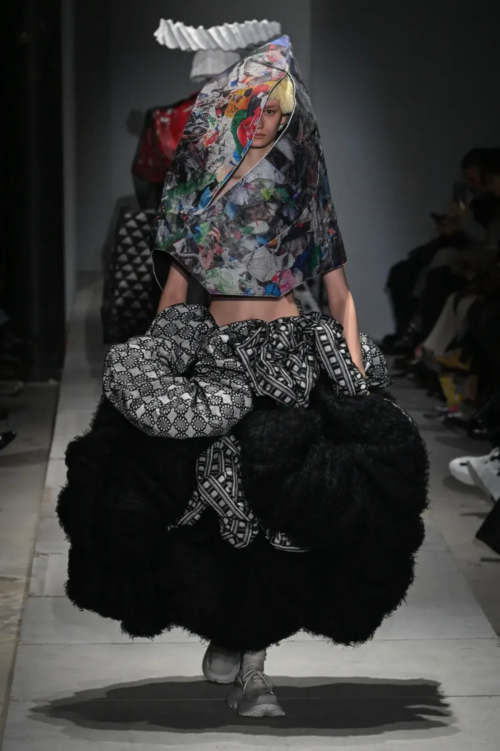 コムデギャルソン 2025年春夏 LOOK 14