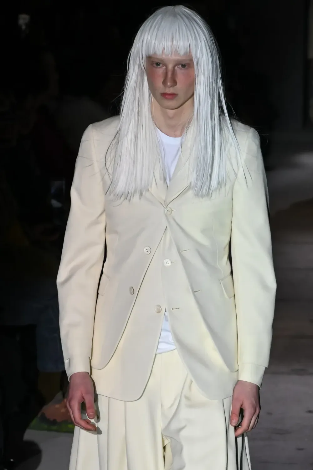 コムデギャルソンオムプリュス 2024年秋冬 LOOK 2 / VIEW 2