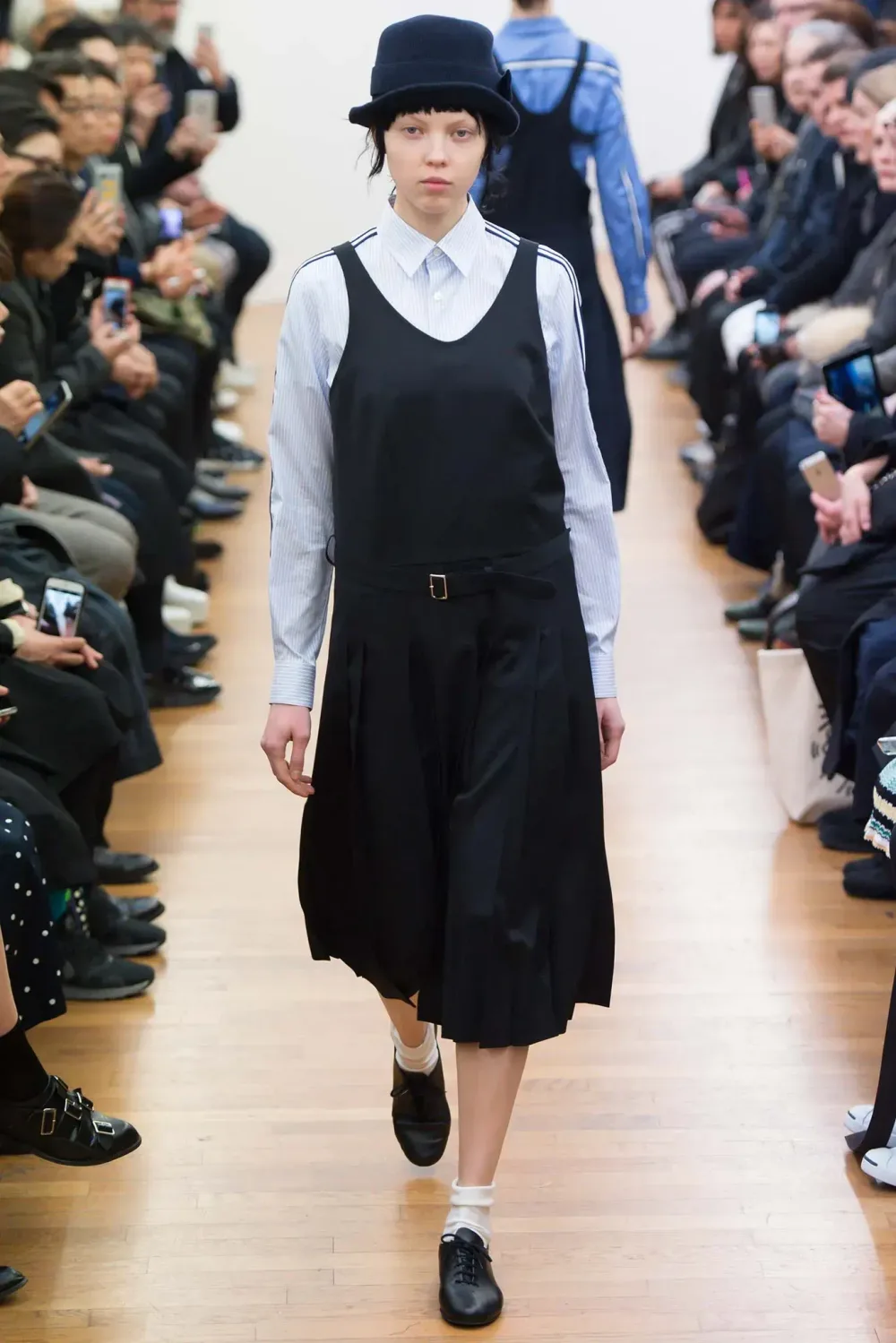 コムデギャルソン コムデギャルソン 2015年秋冬 LOOK 30