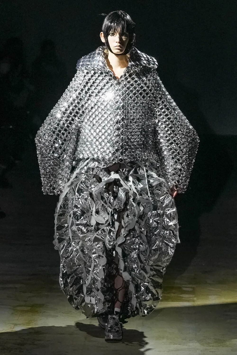ノワールケイニノミヤ 2021年秋冬 LOOK 25