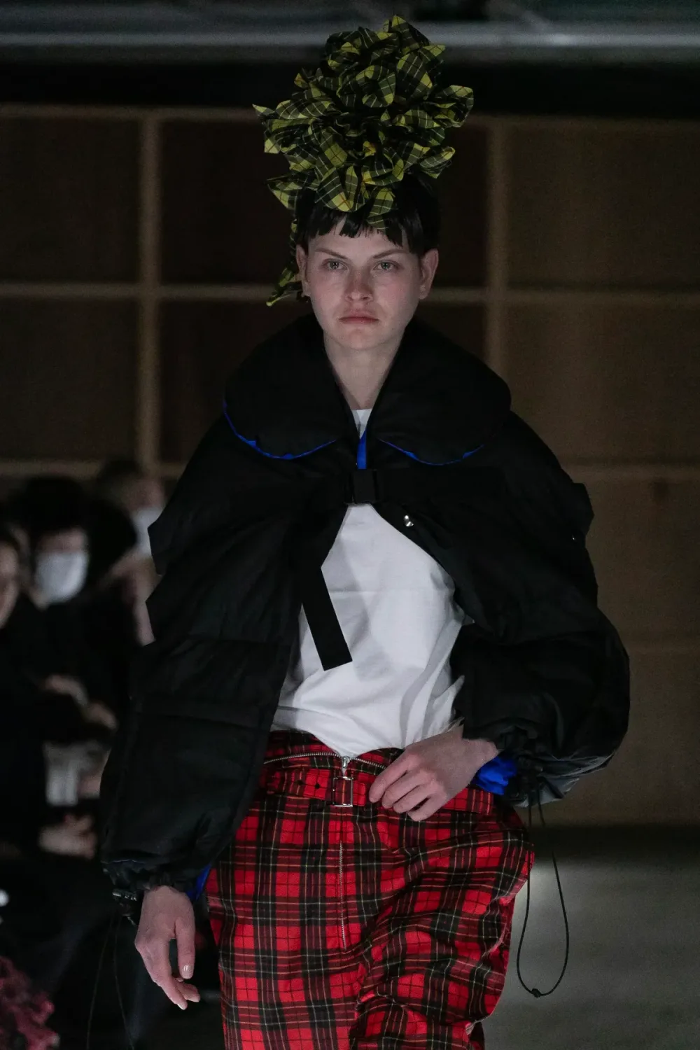 タオ 2023年秋冬 LOOK 36 / VIEW 2