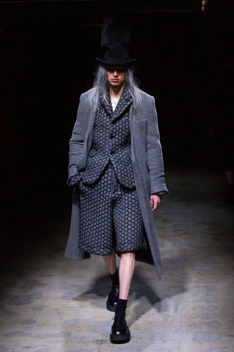 コムデギャルソンオムプリュス 2022年秋冬 LOOK 32