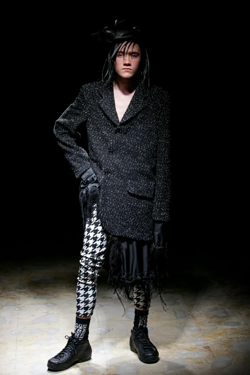 コムデギャルソンオムプリュス 2021年秋冬 LOOK 8
