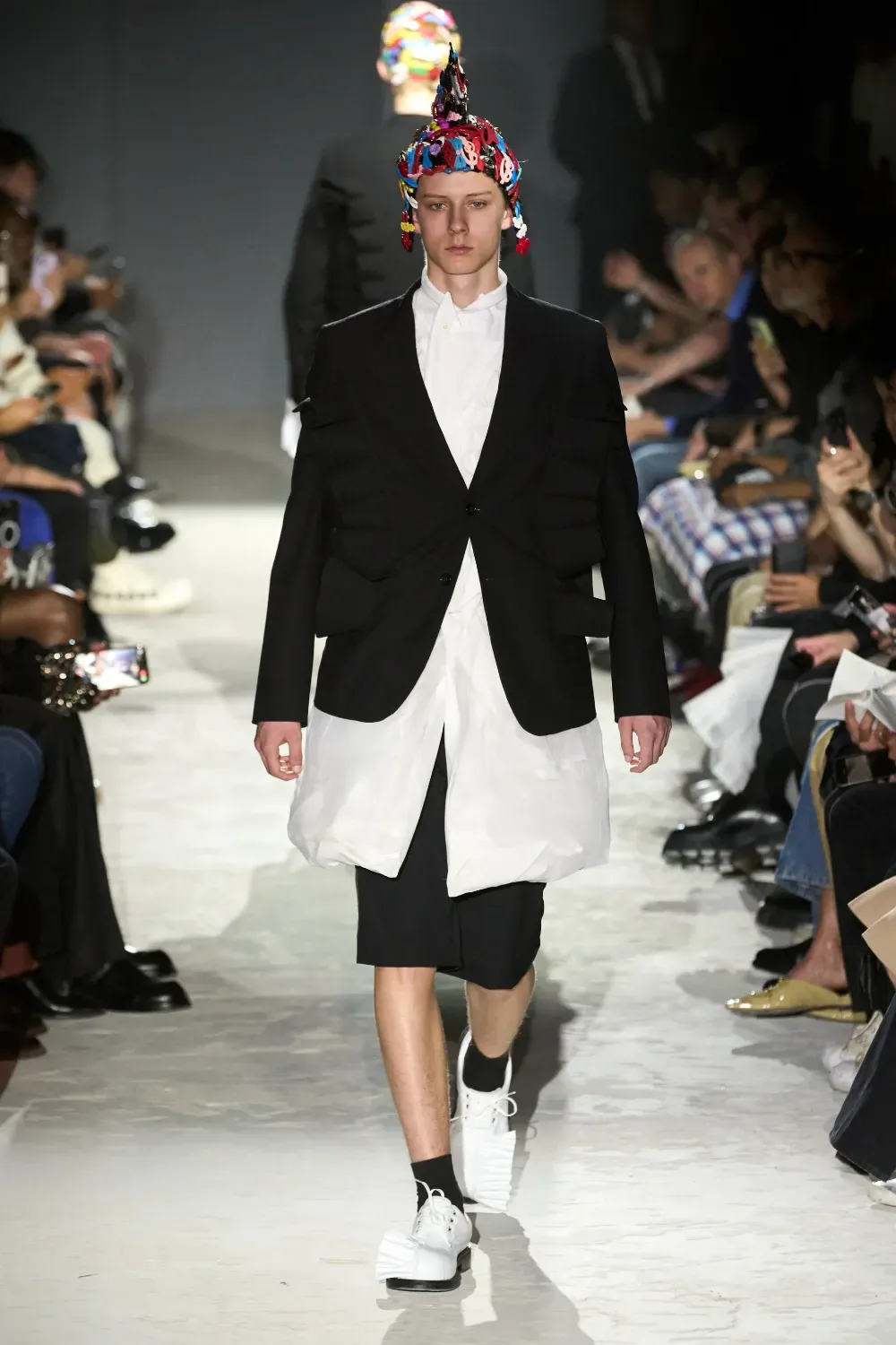 コムデギャルソンオムプリュス 2025年春夏 LOOK 3