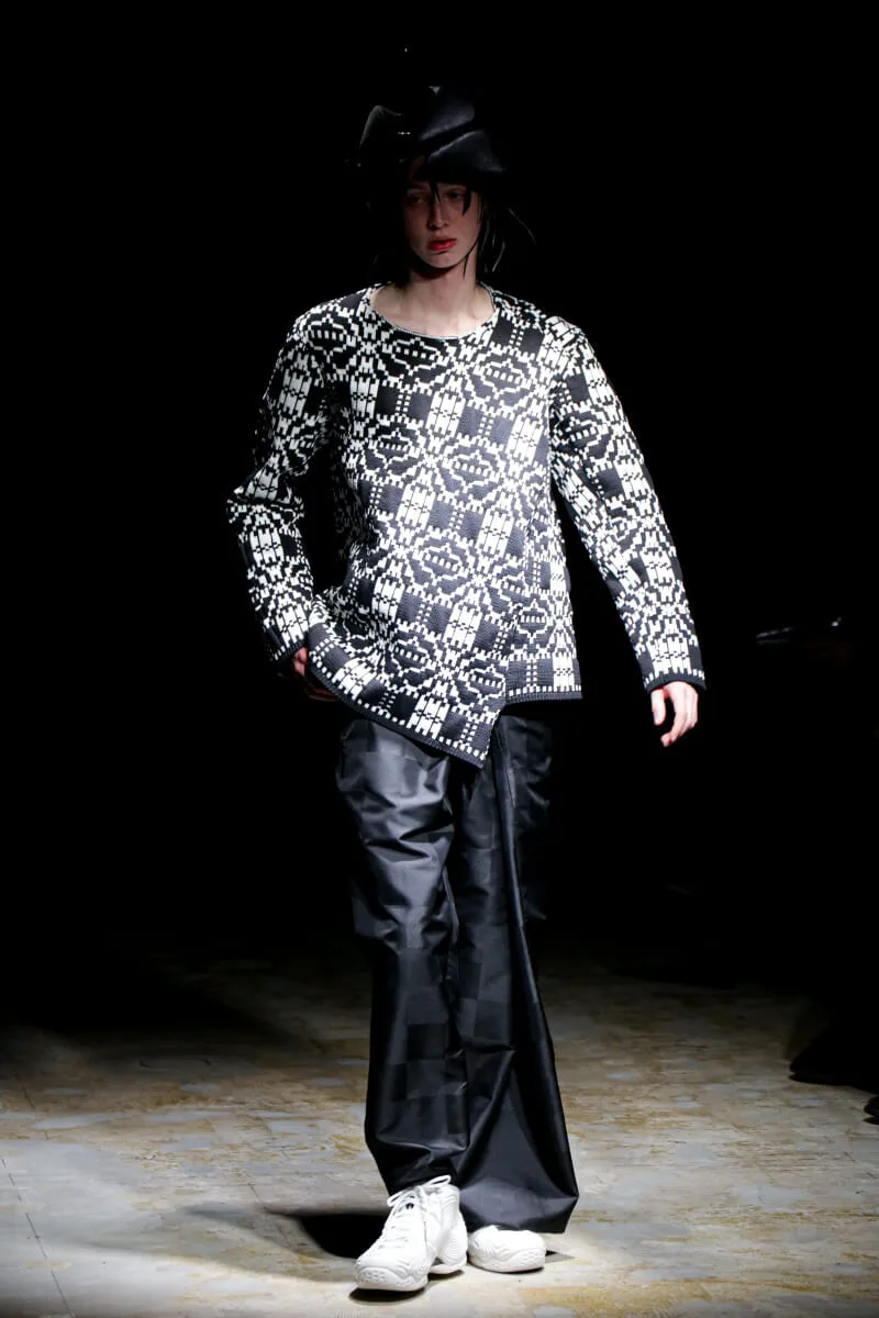 コムデギャルソンオムプリュス 2021年秋冬 LOOK 19