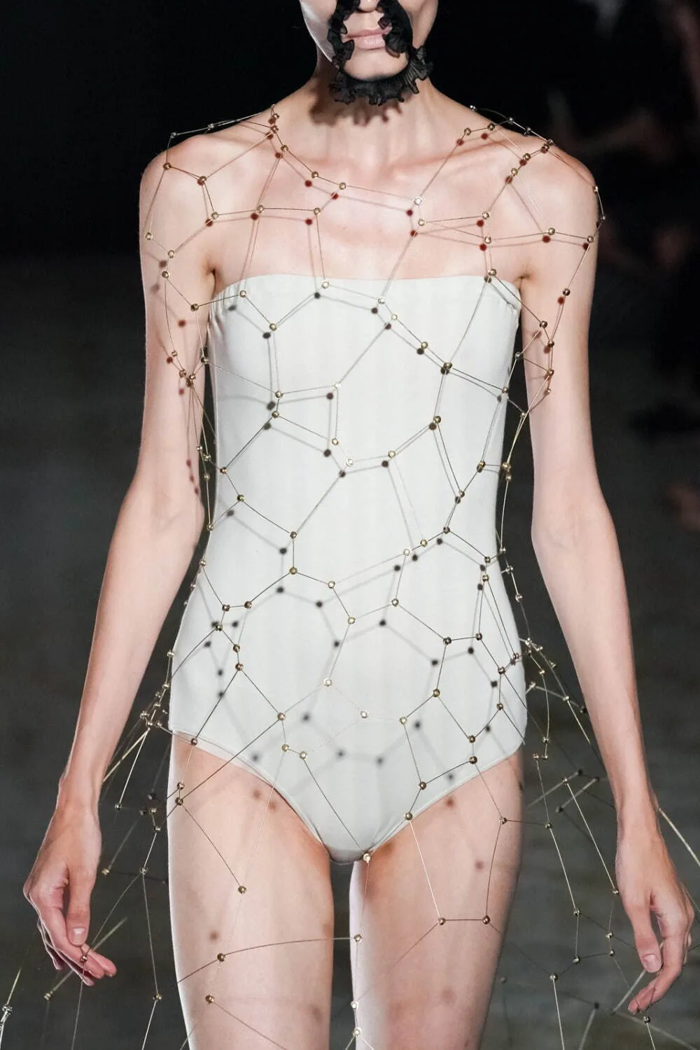 ノワールケイニノミヤ 2022年春夏 LOOK 31 / VIEW 2