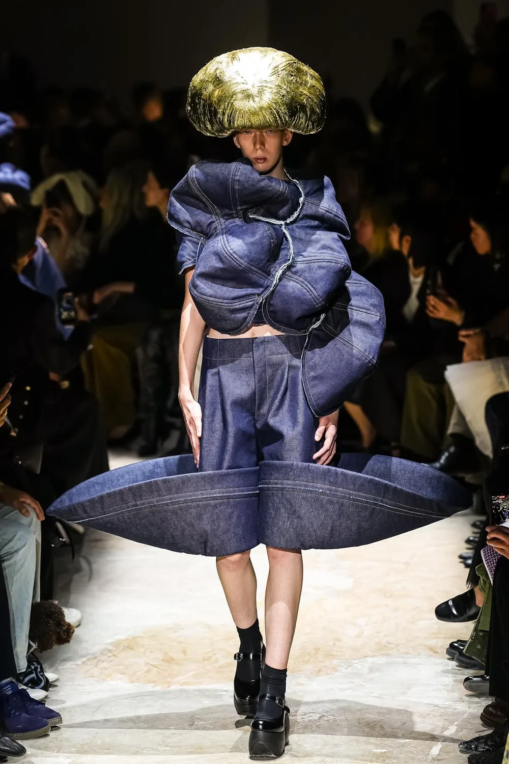 コムデギャルソン 2027年春夏 LOOK 20