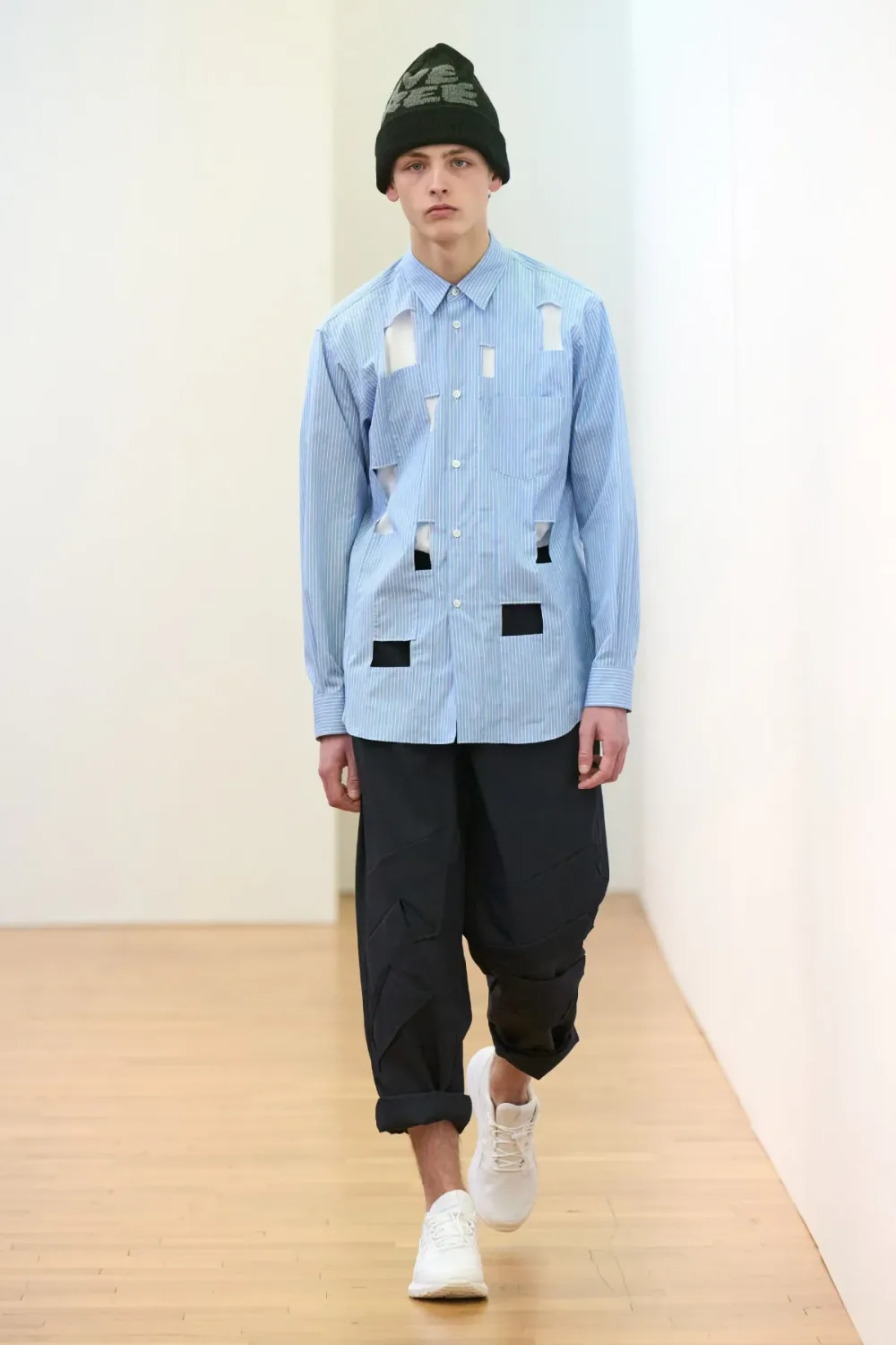 コムデギャルソンシャツ 2024年秋冬 LOOK 8
