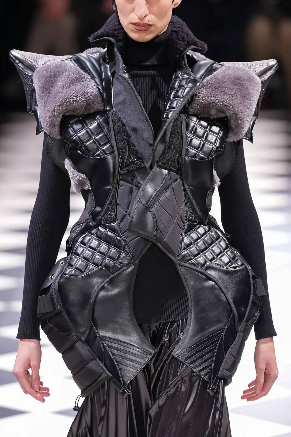 ジュンヤワタナベ 2026年秋冬 LOOK 19 / VIEW 2