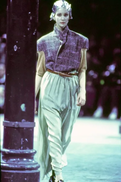 コムデギャルソン 1993秋冬 LOOK 10