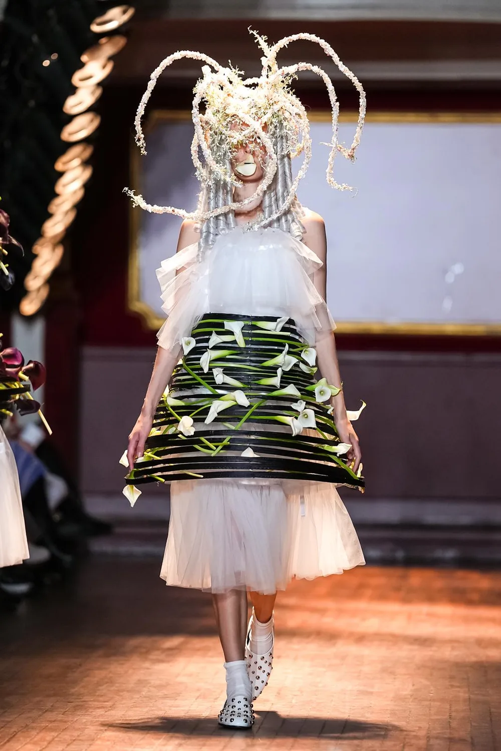 ノワールケイニノミヤ 2027年春夏 LOOK 11