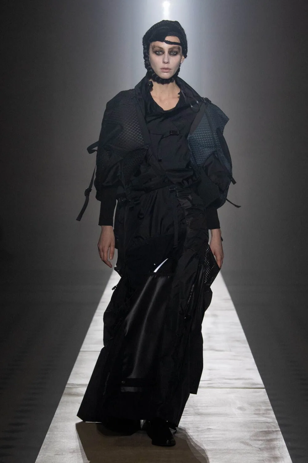 JUNYA WATANABE 2023年秋冬コレクション LOOK 1