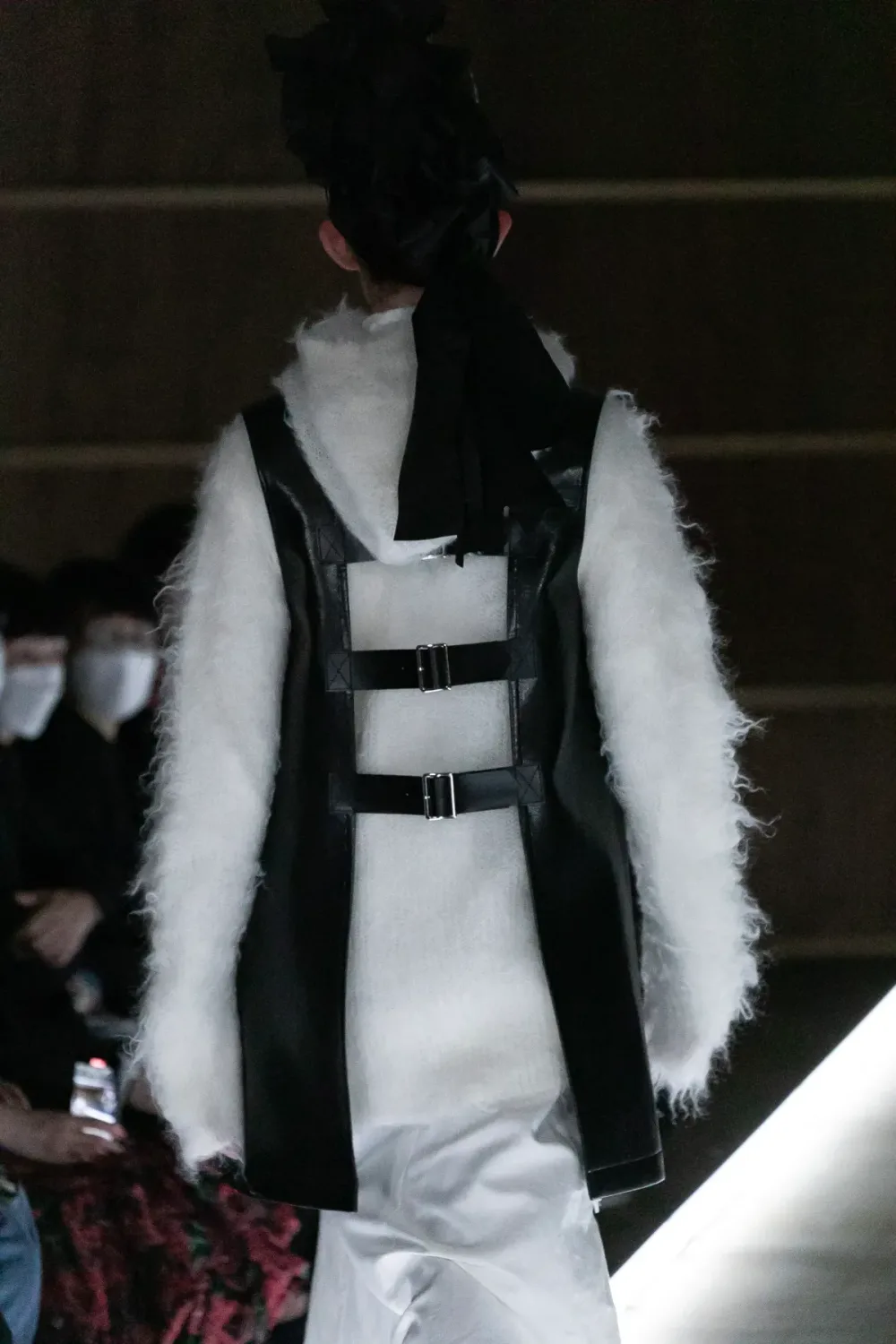 タオ 2023年秋冬 LOOK 31 / VIEW 3