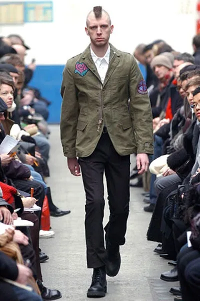 JUNYA MAN 2006 AWの同シーズン掲載写真。