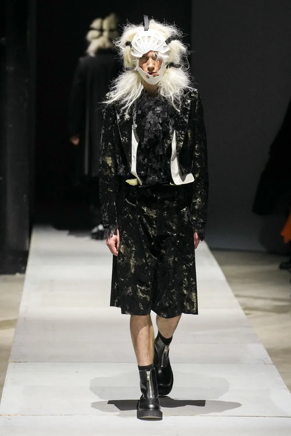 コムデギャルソンオムプリュス 2026年秋冬 LOOK 29
