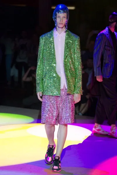コムデギャルソンオムプリュス 2018春夏 LOOK 22