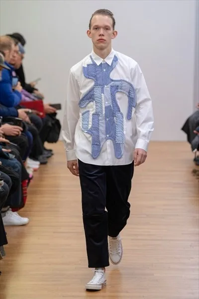 SHIRT 2019 AWの同シーズン掲載写真。