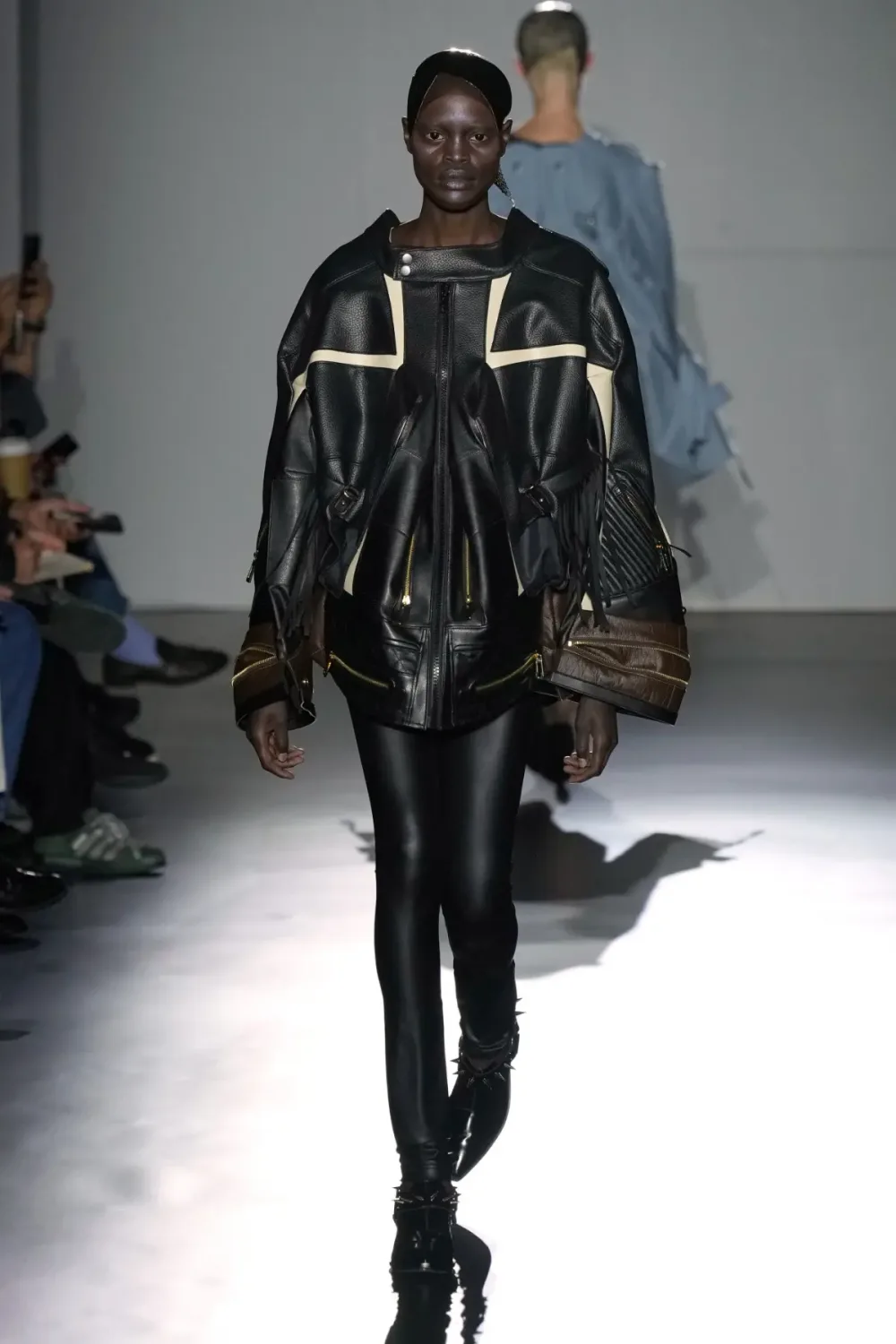 ジュンヤワタナベ 2025年春夏 LOOK 18