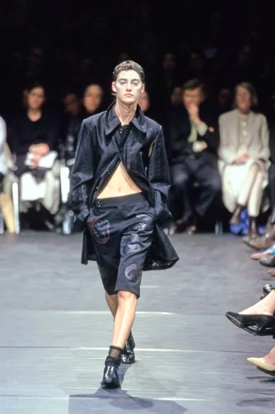コムデギャルソン 2000秋冬 LOOK 57