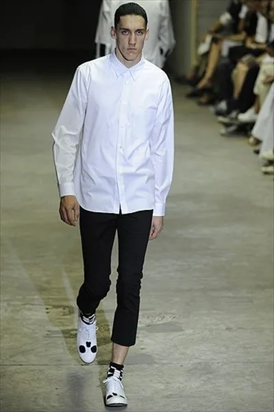 コムデギャルソンオムプリュス 2011春夏 LOOK 16