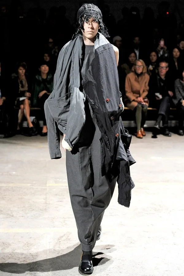 コムデギャルソン 2011春夏 LOOK 18