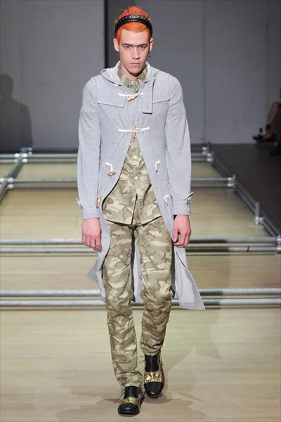 コムデギャルソンオムプリュス 2013春夏 LOOK 4