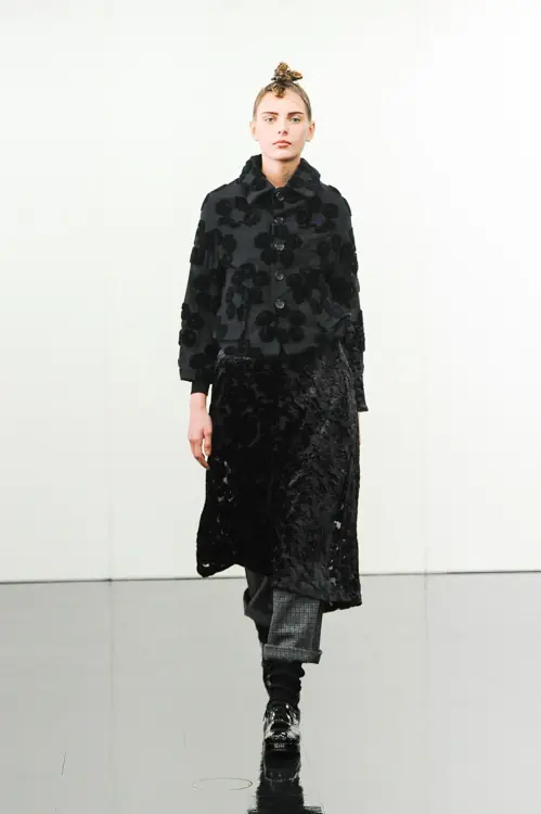 トリコ・コムデギャルソン 2014年秋冬 LOOK 15