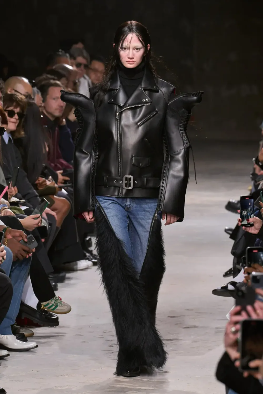 ジュンヤワタナベ 2025年秋冬 LOOK 10