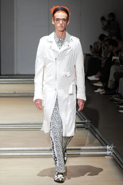 コムデギャルソンオムプリュス 2013春夏 LOOK 8