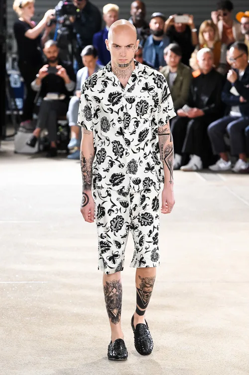 JUNYA WATANABE MAN 2017年春夏コレクション LOOK 1