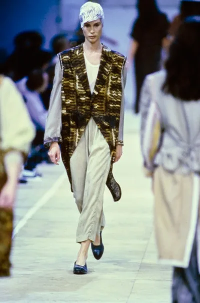 コムデギャルソン 1992春夏 LOOK 90