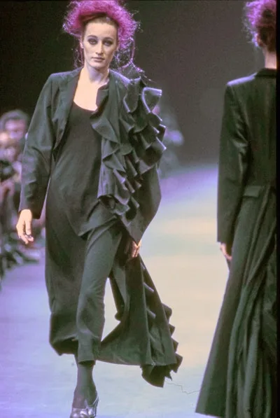 コムデギャルソン 1992秋冬 LOOK 51