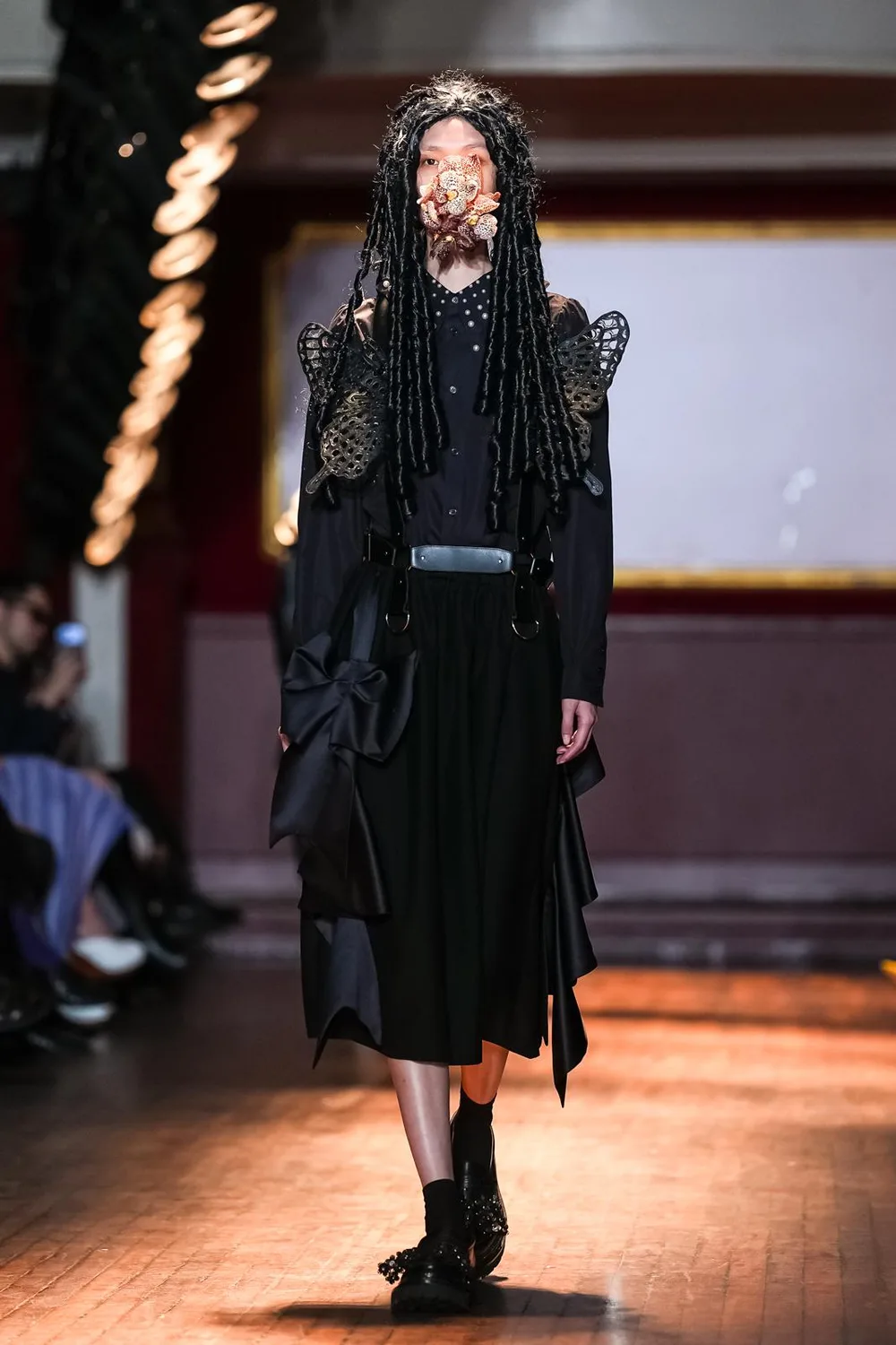 ノワールケイニノミヤ 2027年春夏 LOOK 19