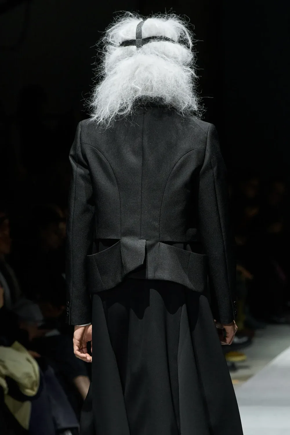 コムデギャルソンオムプリュス 2026年秋冬 LOOK 10 / VIEW 5