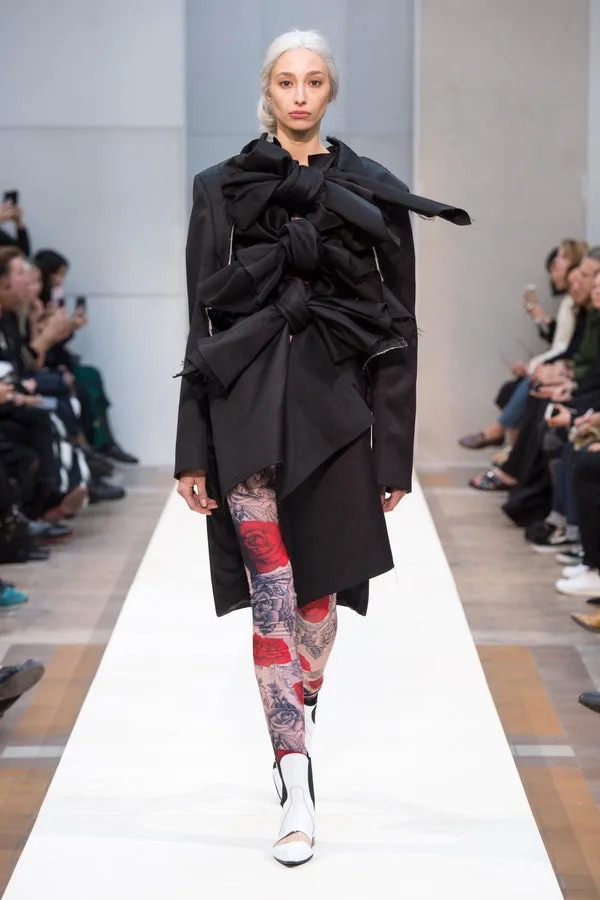 コムデギャルソン 2019春夏 LOOK 19