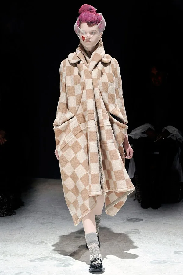 コムデギャルソン 2009秋冬 LOOK 12