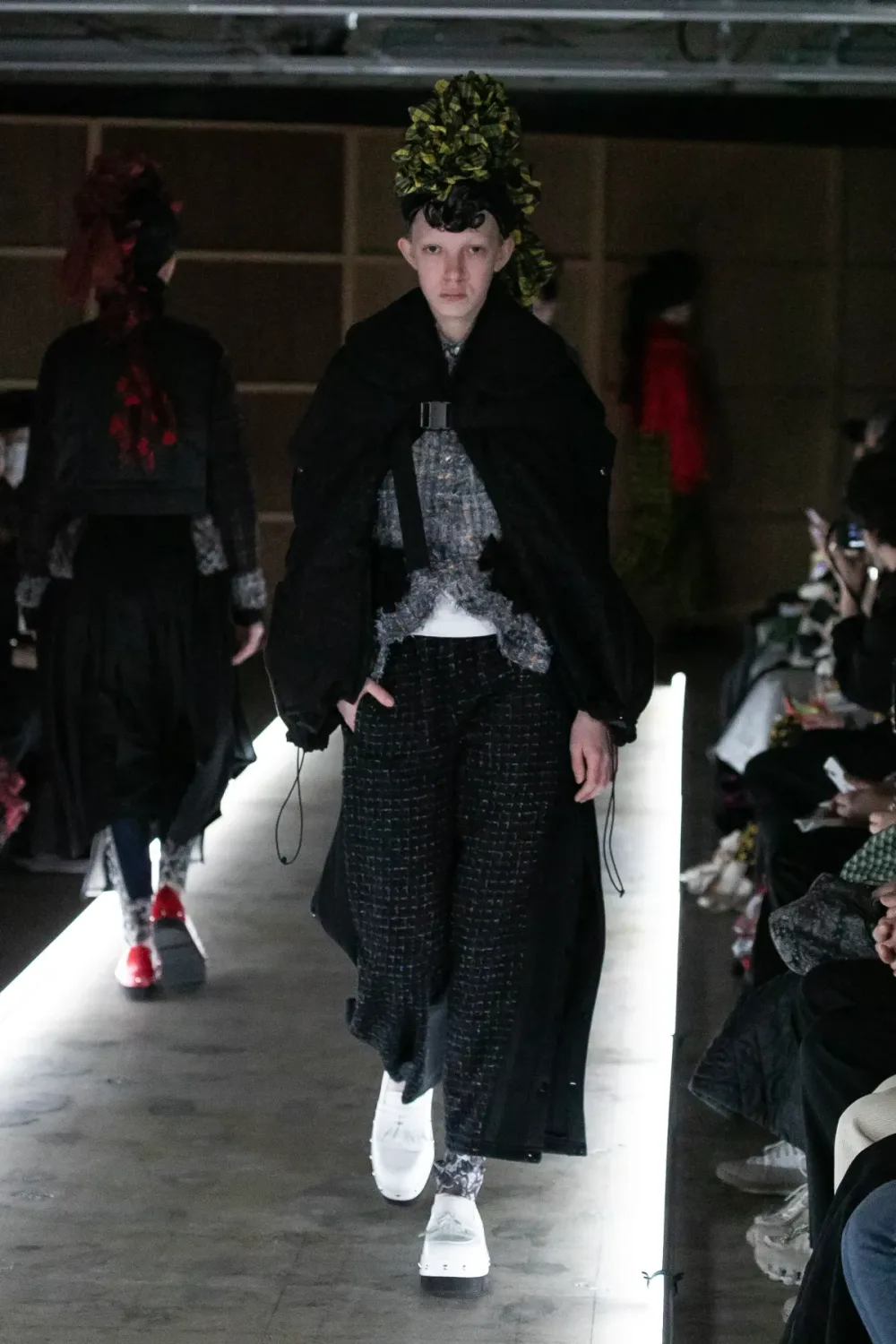 タオ 2023年秋冬 LOOK 40