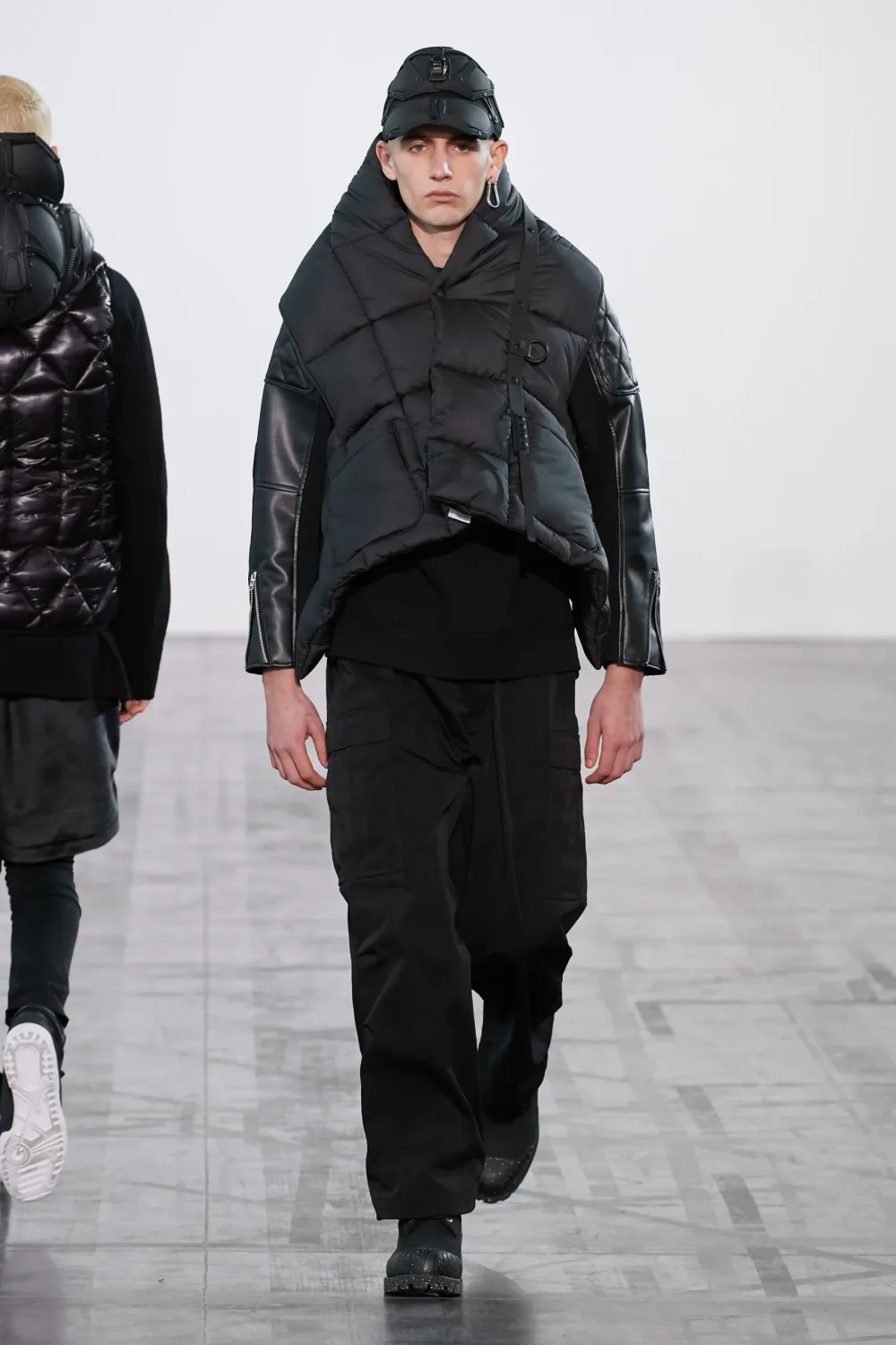 ジュンヤワタナベマン 2023年秋冬 LOOK 18
